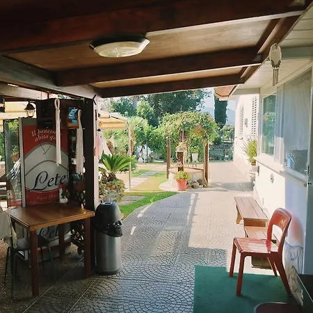 Otto Bed & Breakfast Fondi